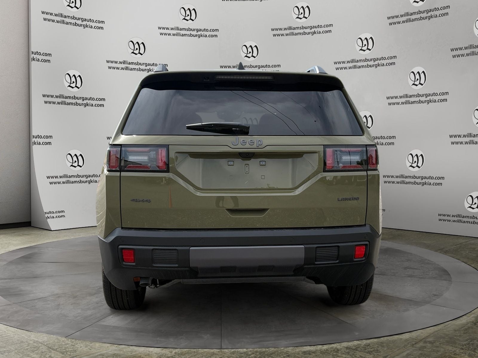 New 2026 Jeep Cherokee Laredo - photo - 3