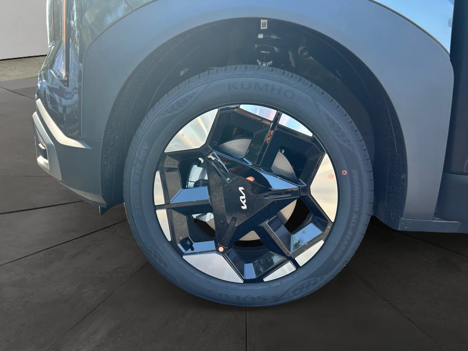 New 2027 Kia Seltos S - photo - 13