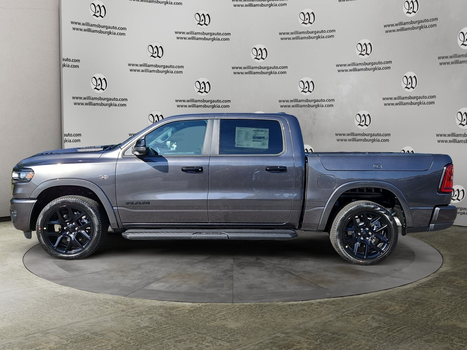 New 2027 Ram 1500 Laramie - photo - 1
