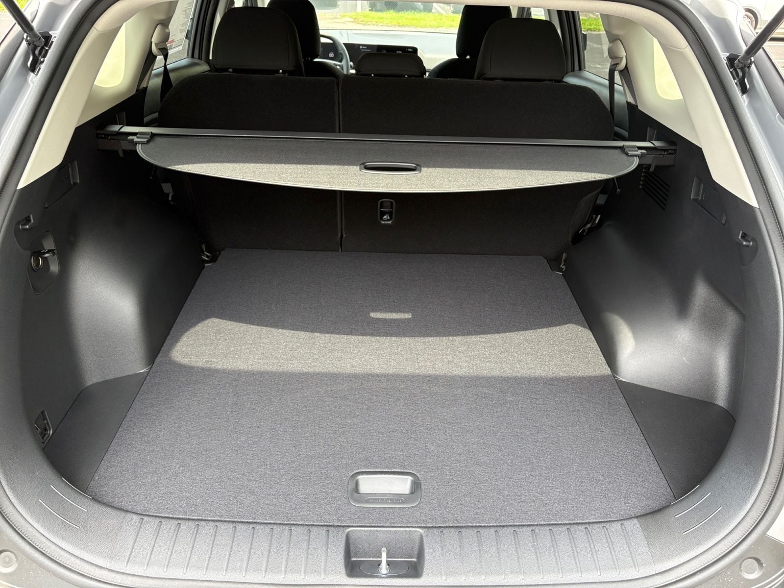 New 2026 Kia Sportage Hybrid LX - photo - 18
