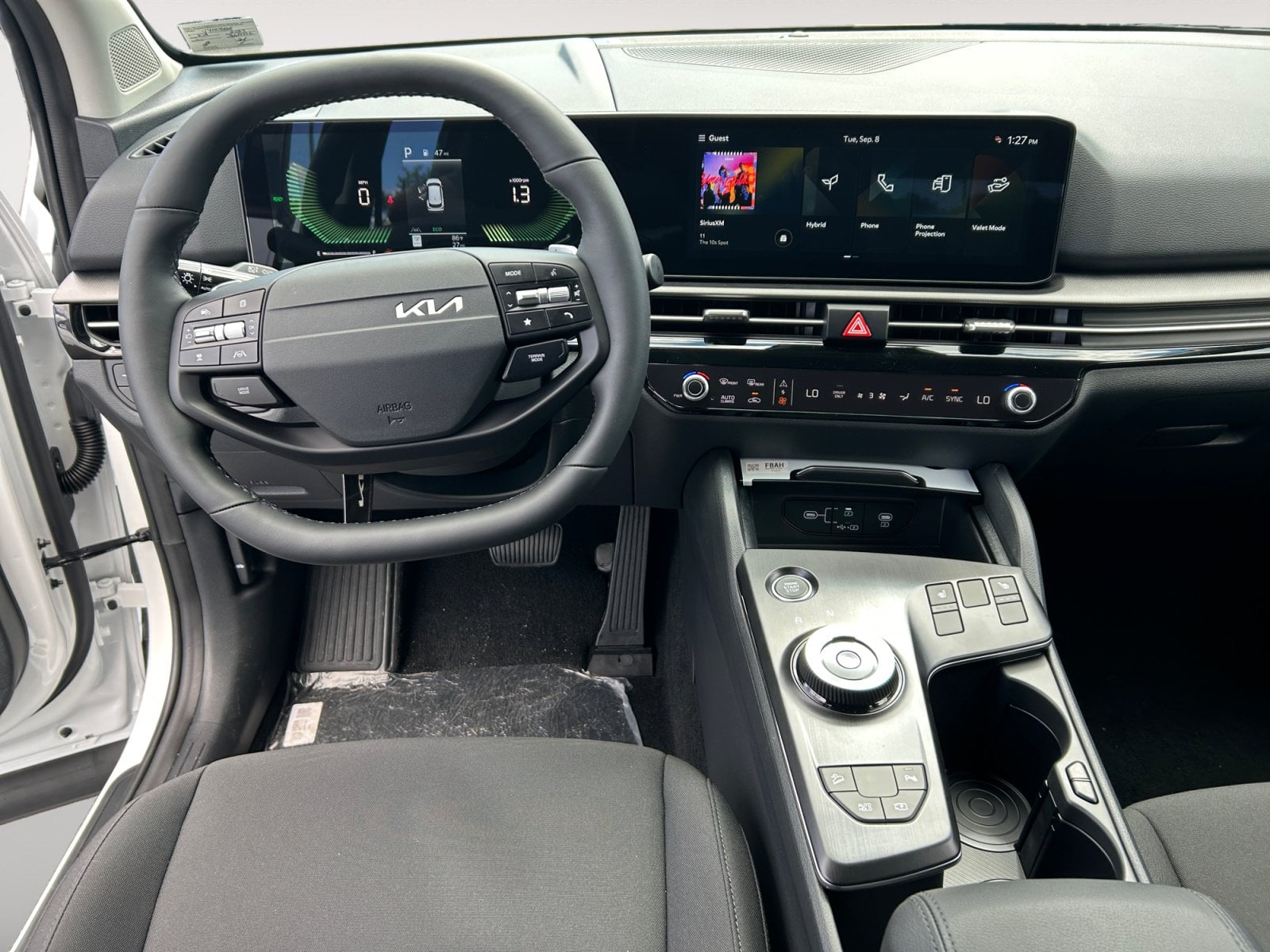 New 2027 Kia Sportage Hybrid S - photo - 9