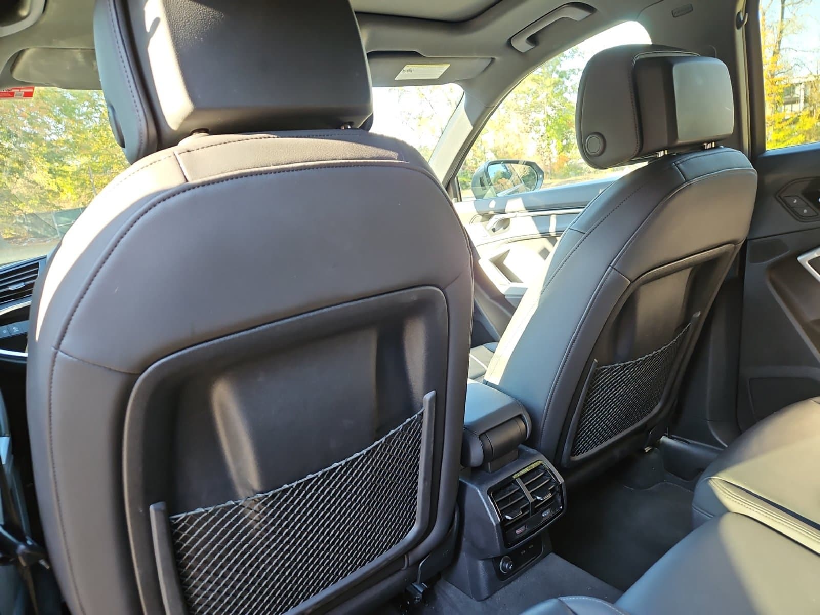 Pre-Owned 2025 Audi Q3 Premium - photo - 19