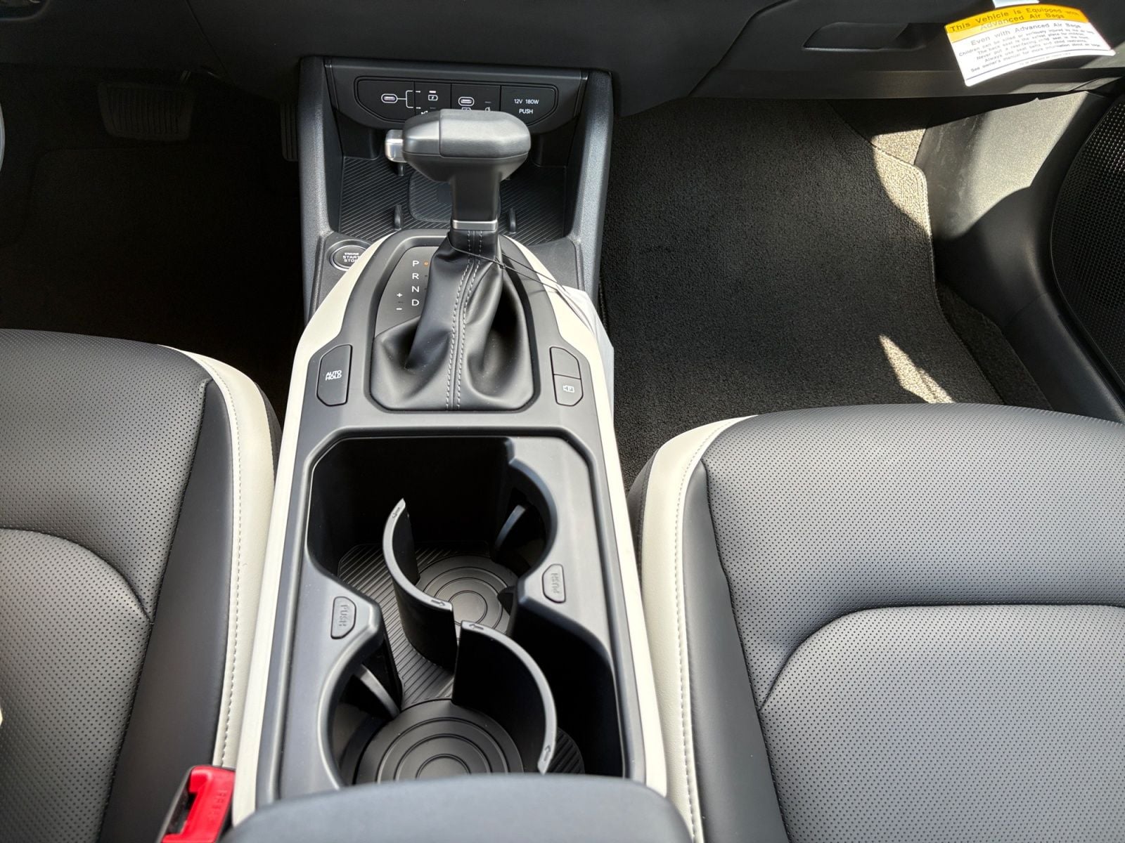 New 2026 Kia K4 GT-Line - photo - 26