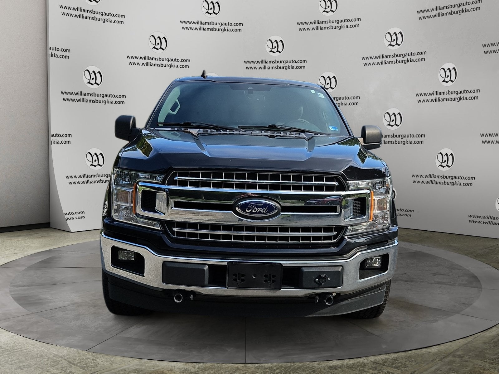 Pre-Owned 2019 Ford F-150 XLT - photo - 7