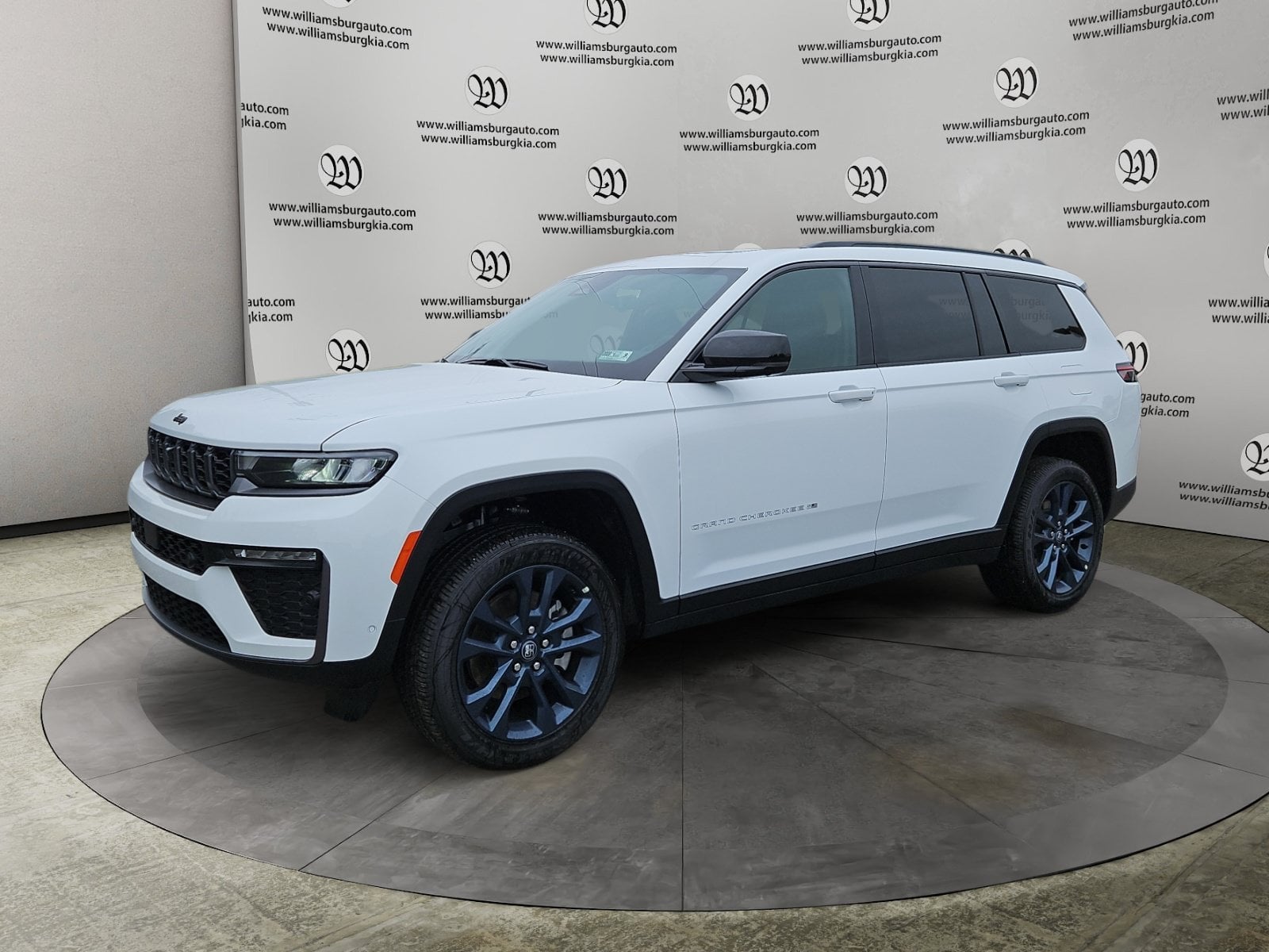 New 2026 Jeep Grand Cherokee L - photo - 0