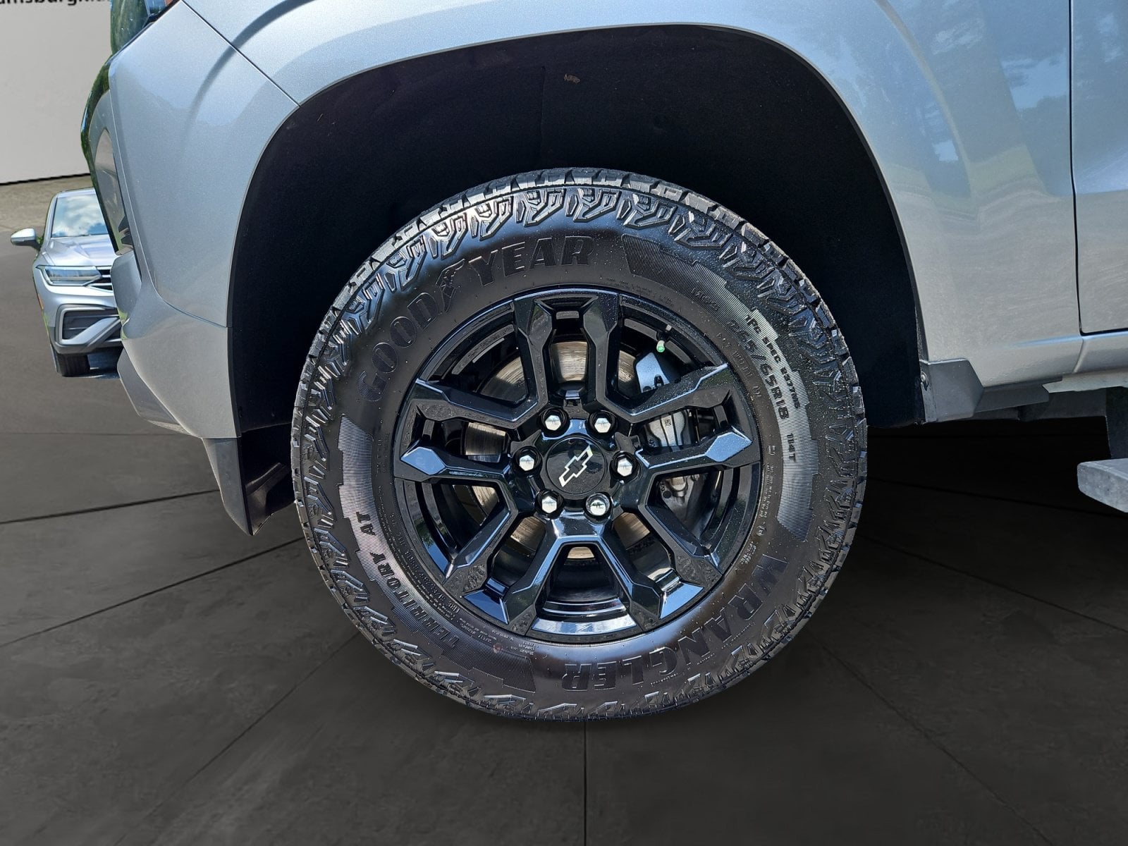 Pre-Owned 2025 Chevrolet Colorado Z71 - photo - 13