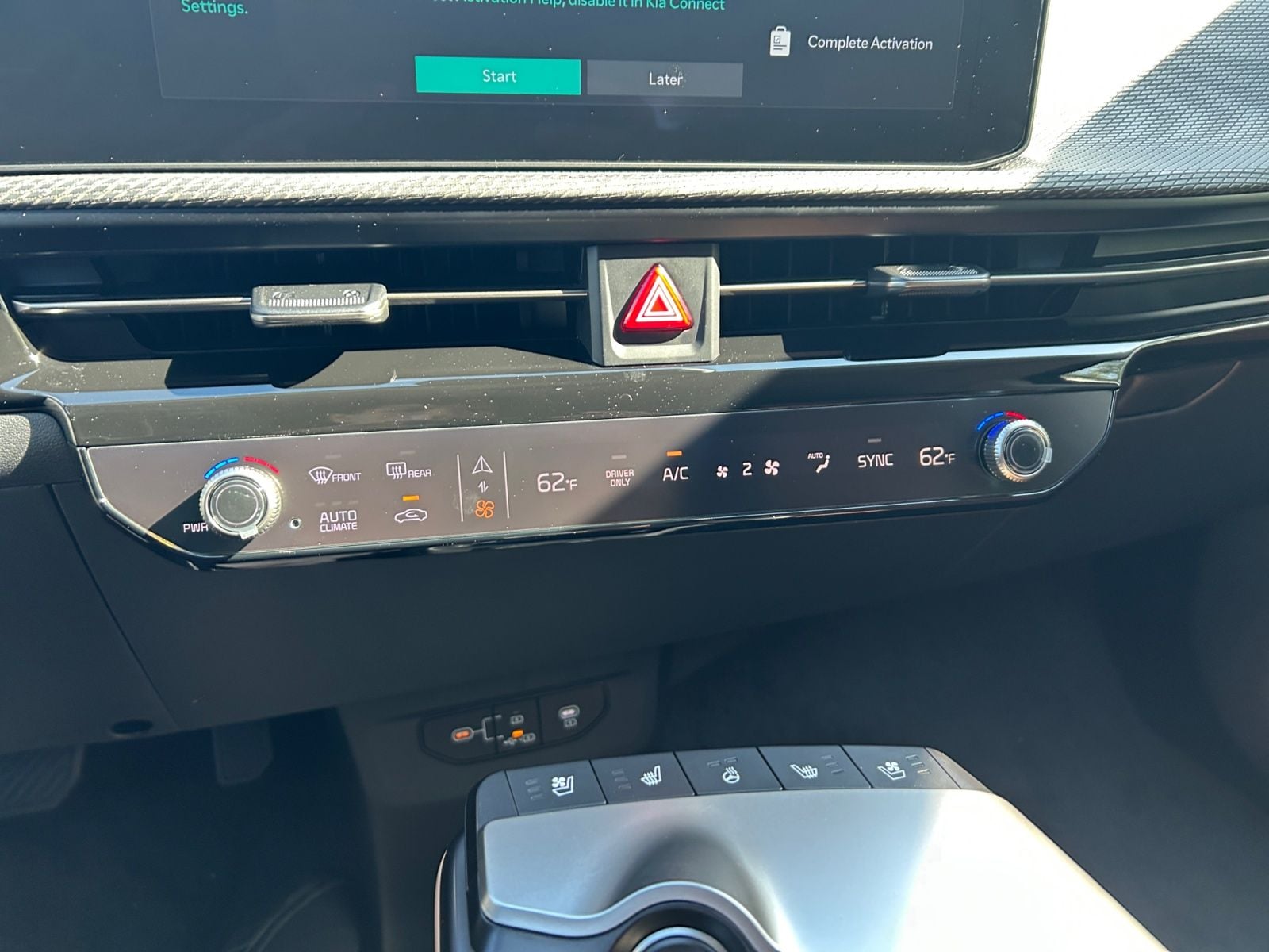 New 2026 Kia EV6 Wind - photo - 28