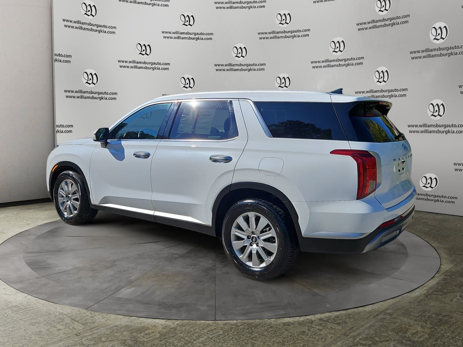 Pre-Owned 2025 Hyundai Palisade SEL - photo - 2