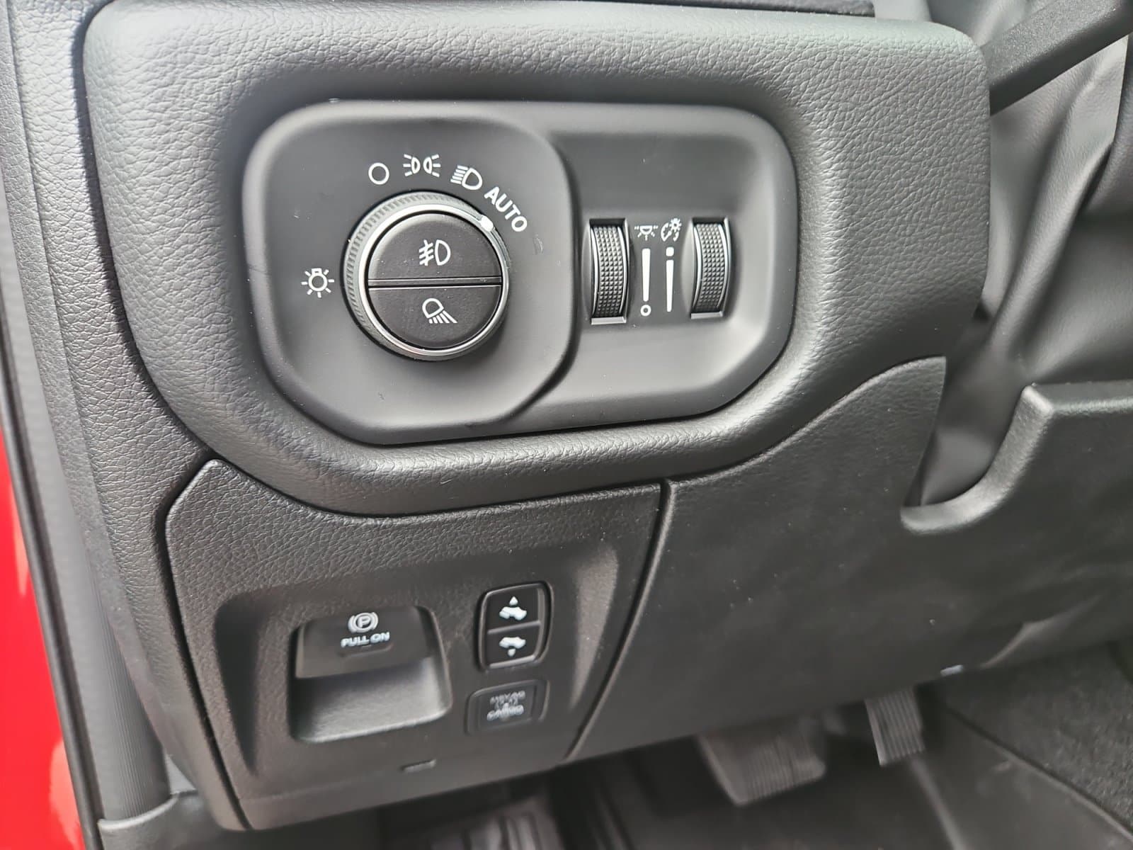 New 2026 Ram 1500 Big Horn/Lone Star - photo - 22