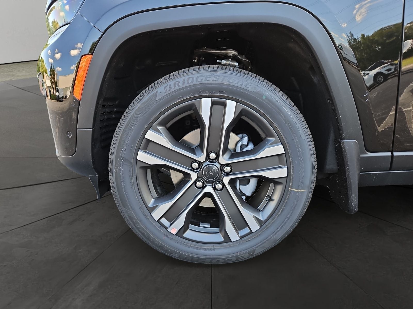 New 2027 Jeep Grand Cherokee Limited - photo - 13