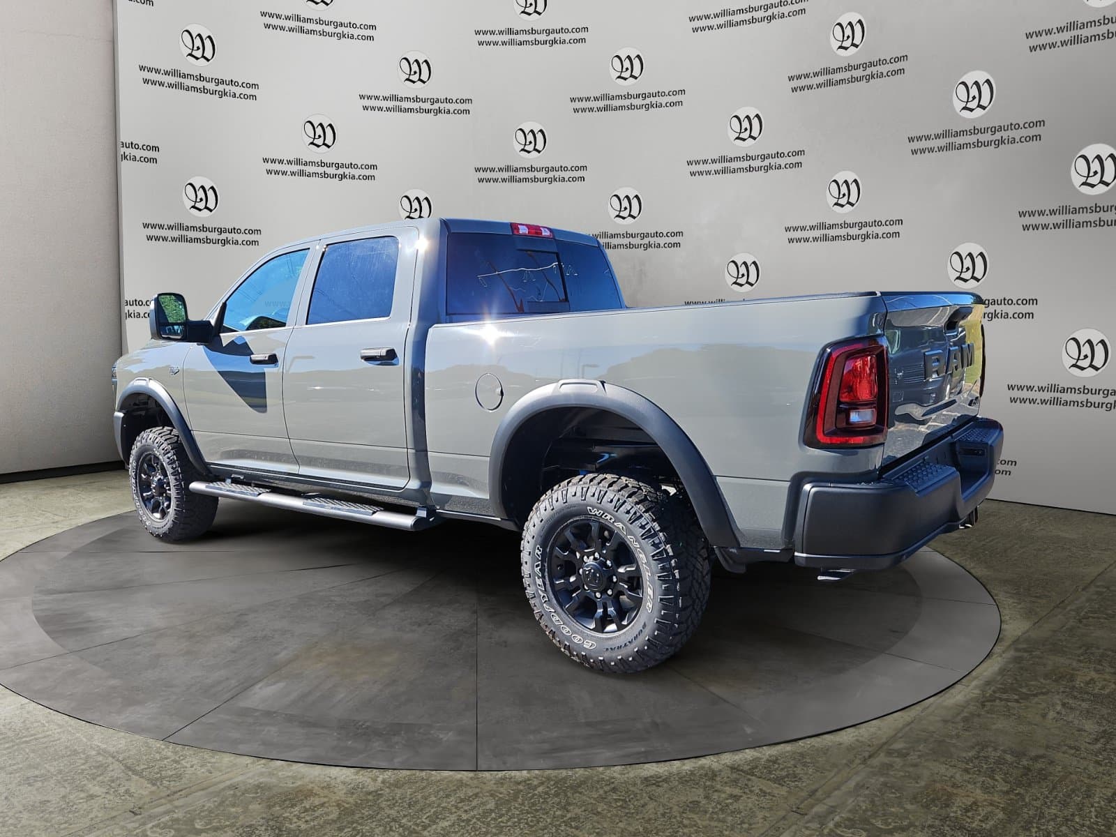 New 2027 Ram 2500 Tradesman - photo - 2