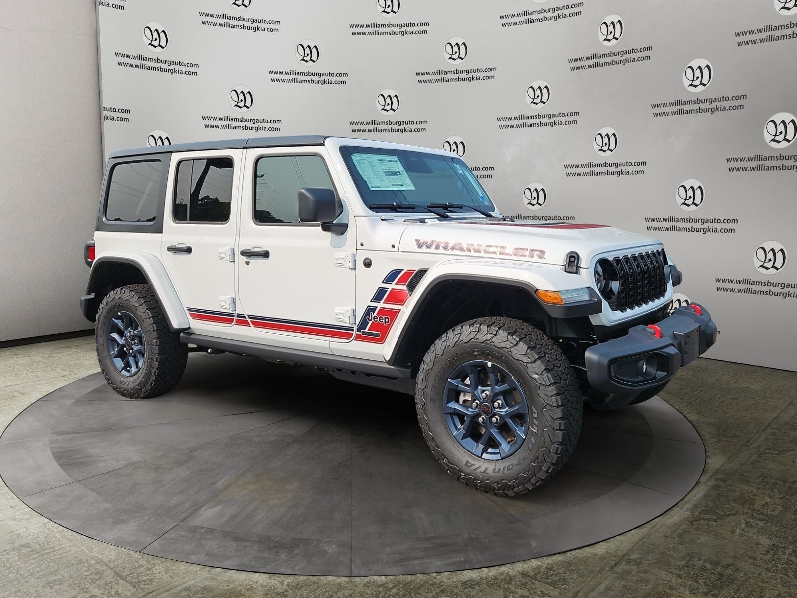 New 2026 Jeep Wrangler Willys - photo - 6