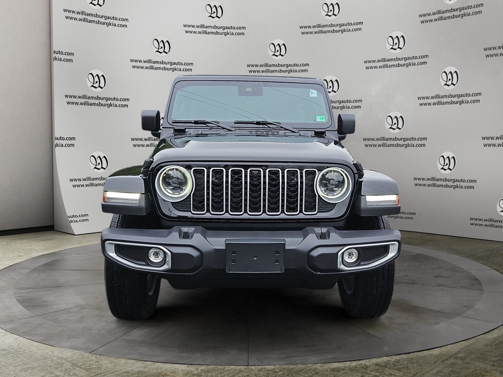 New 2025 Jeep Wrangler Sahara - photo - 7