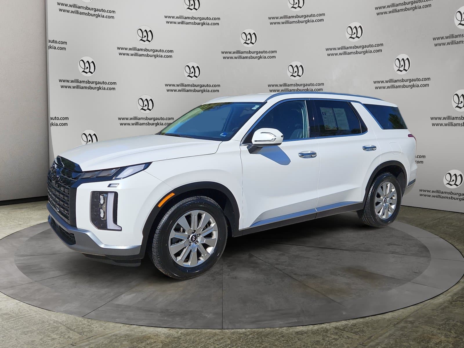 Pre-Owned 2025 Hyundai Palisade SEL - photo - 0