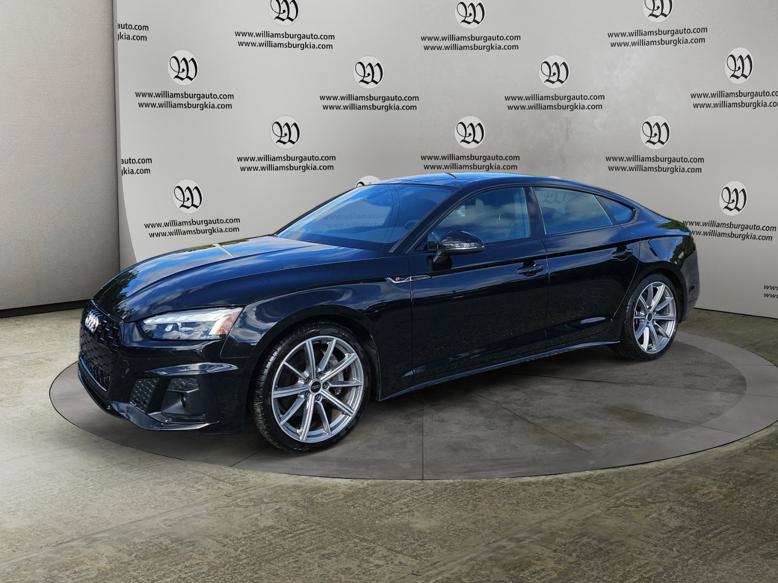 Pre-Owned 2025 Audi A5 Sportback 45 S line Premium - photo - 0