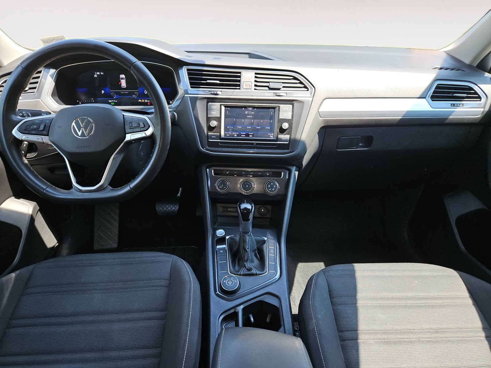 Pre-Owned 2024 Volkswagen Tiguan 2.0T S - photo - 9