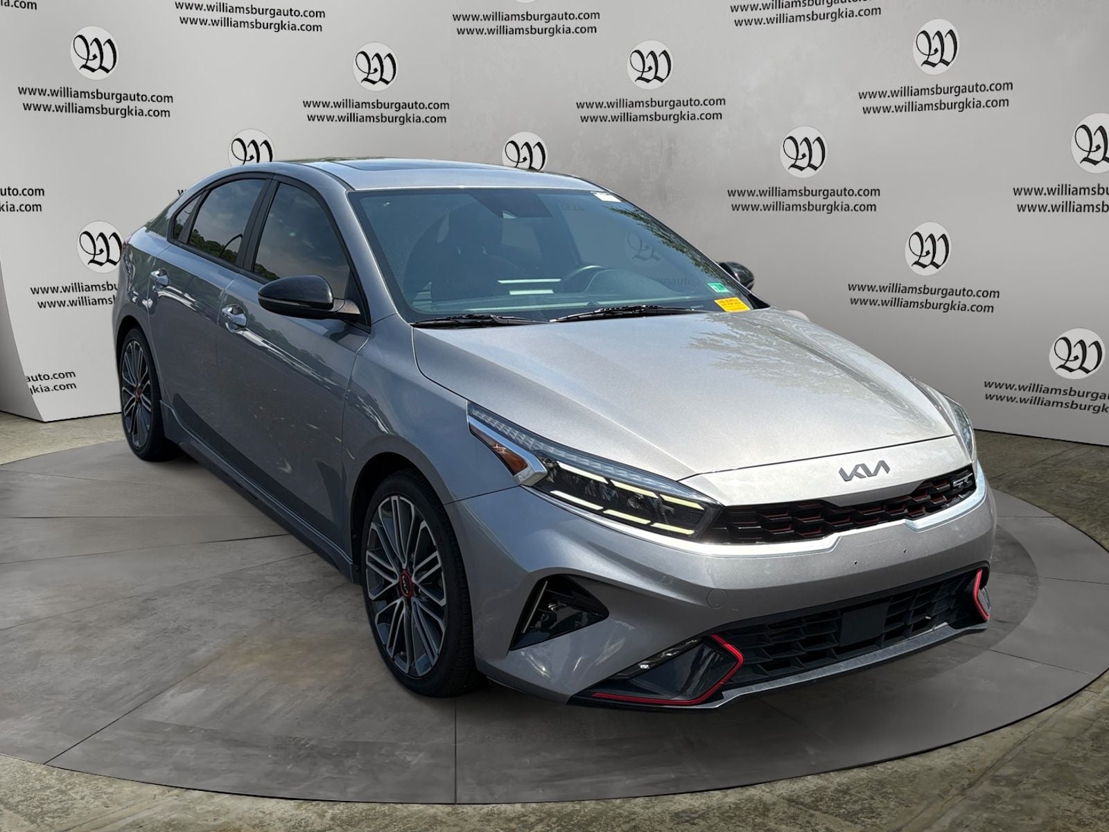 Pre-Owned 2024 Kia Forte GT - photo - 6