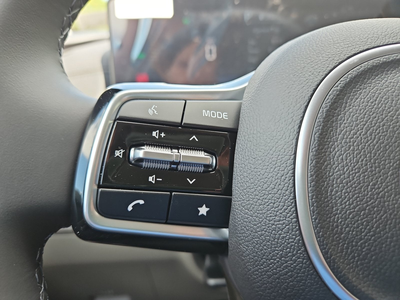 New 2026 Kia Carnival Hybrid EX - photo - 25