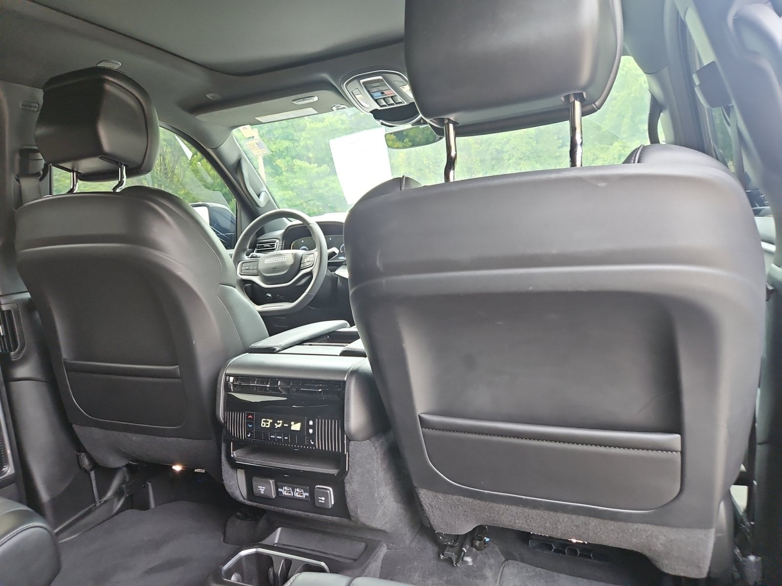 Pre-Owned 2023 Jeep Wagoneer Series II - photo - 17