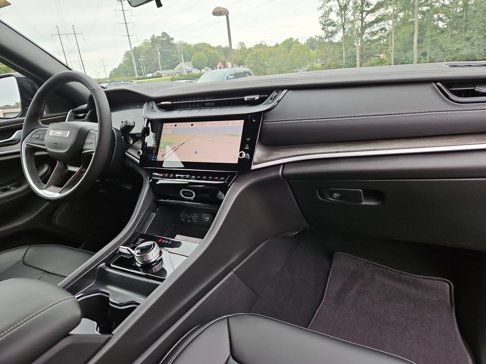 New 2027 Jeep Grand Cherokee L Limited - photo - 15