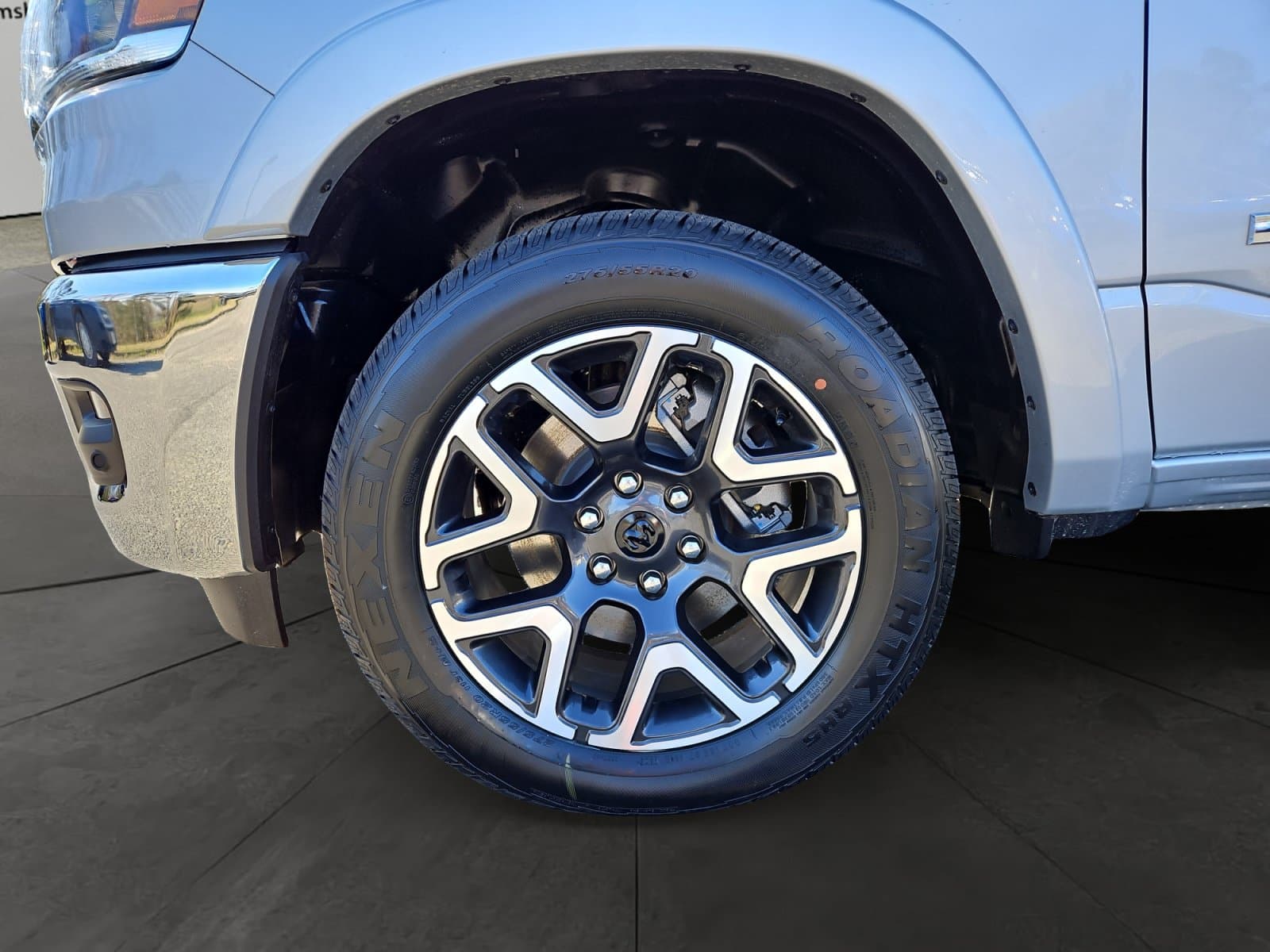 New 2026 Ram 1500 Laramie - photo - 13
