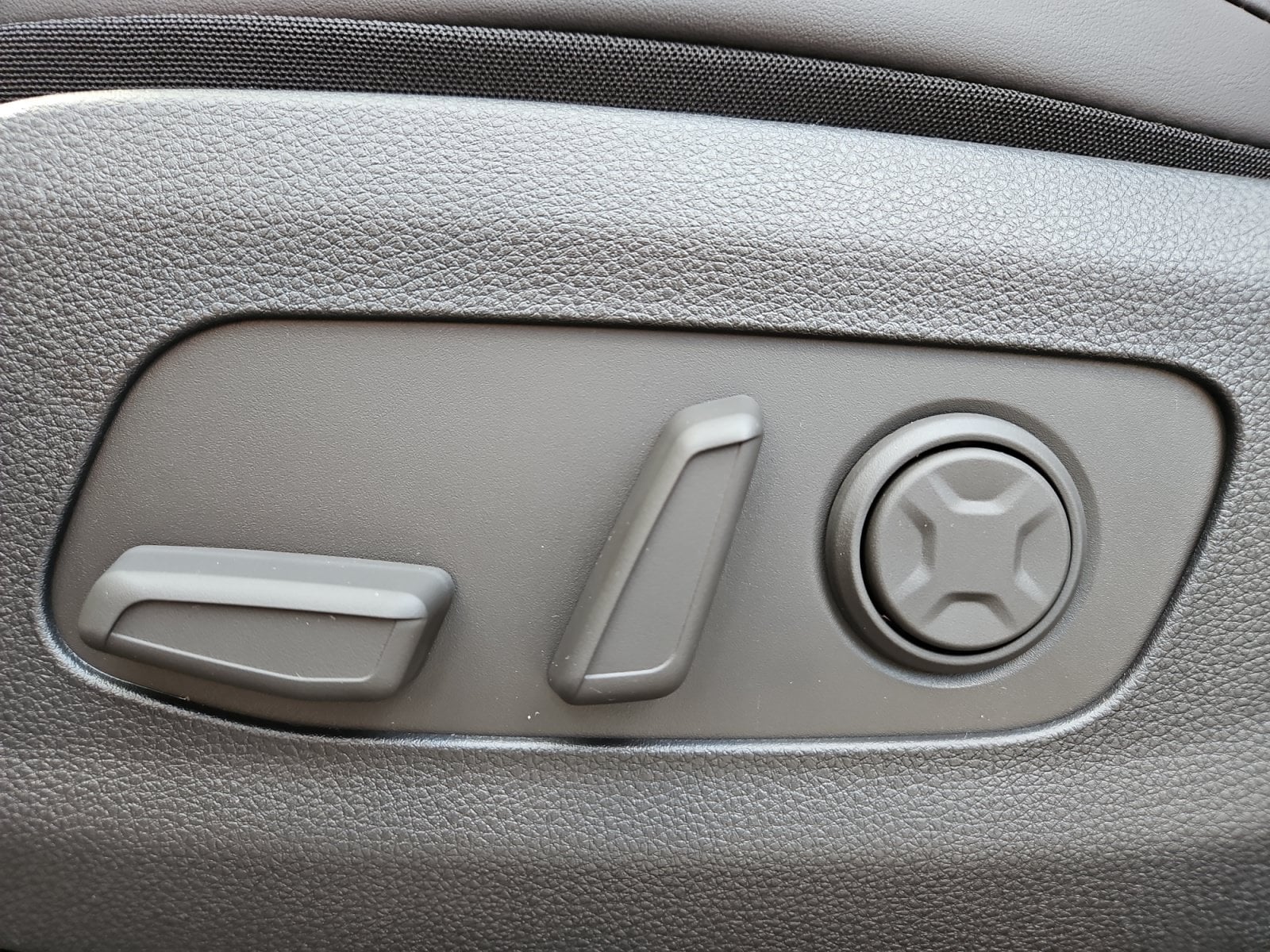 New 2026 Kia Carnival Hybrid EX - photo - 21