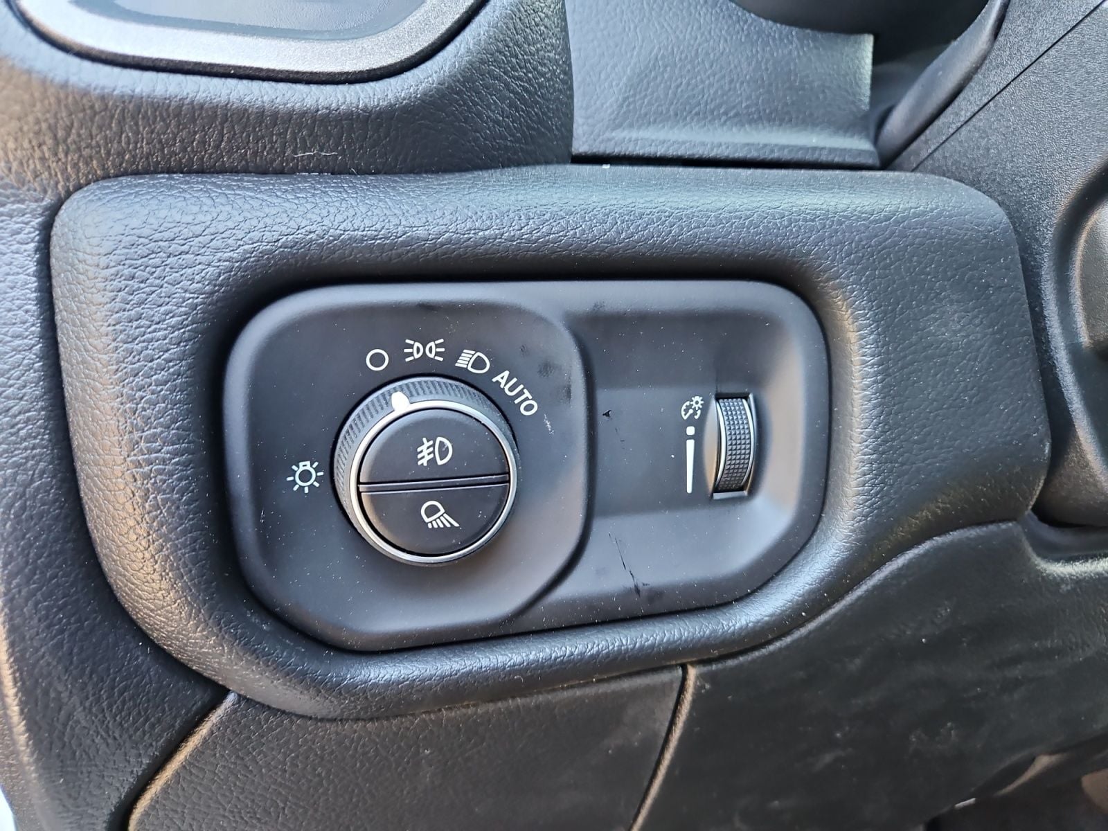 New 2026 Ram 2500 Tradesman - photo - 22