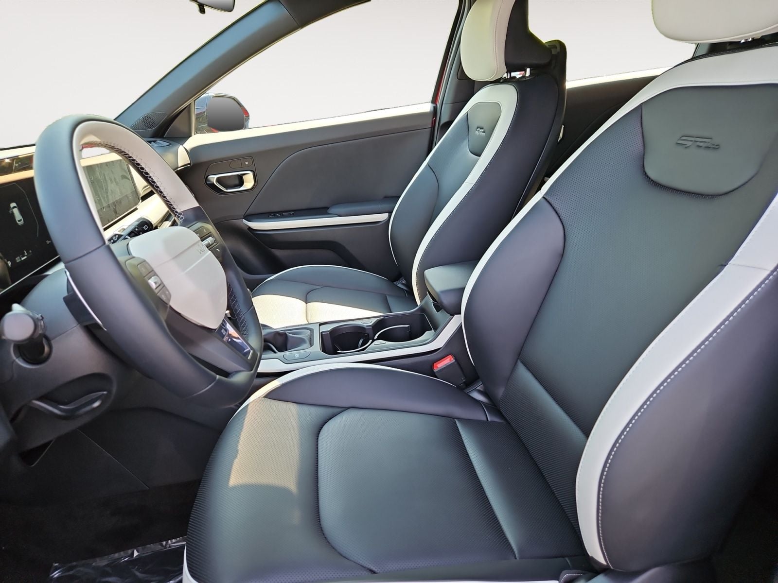 New 2026 Kia K4 GT-Line Turbo - photo - 8