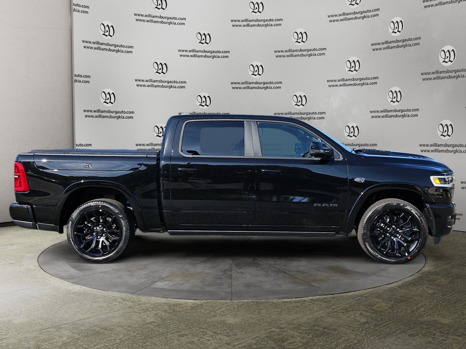 New 2027 Ram 1500 Limited - photo - 5