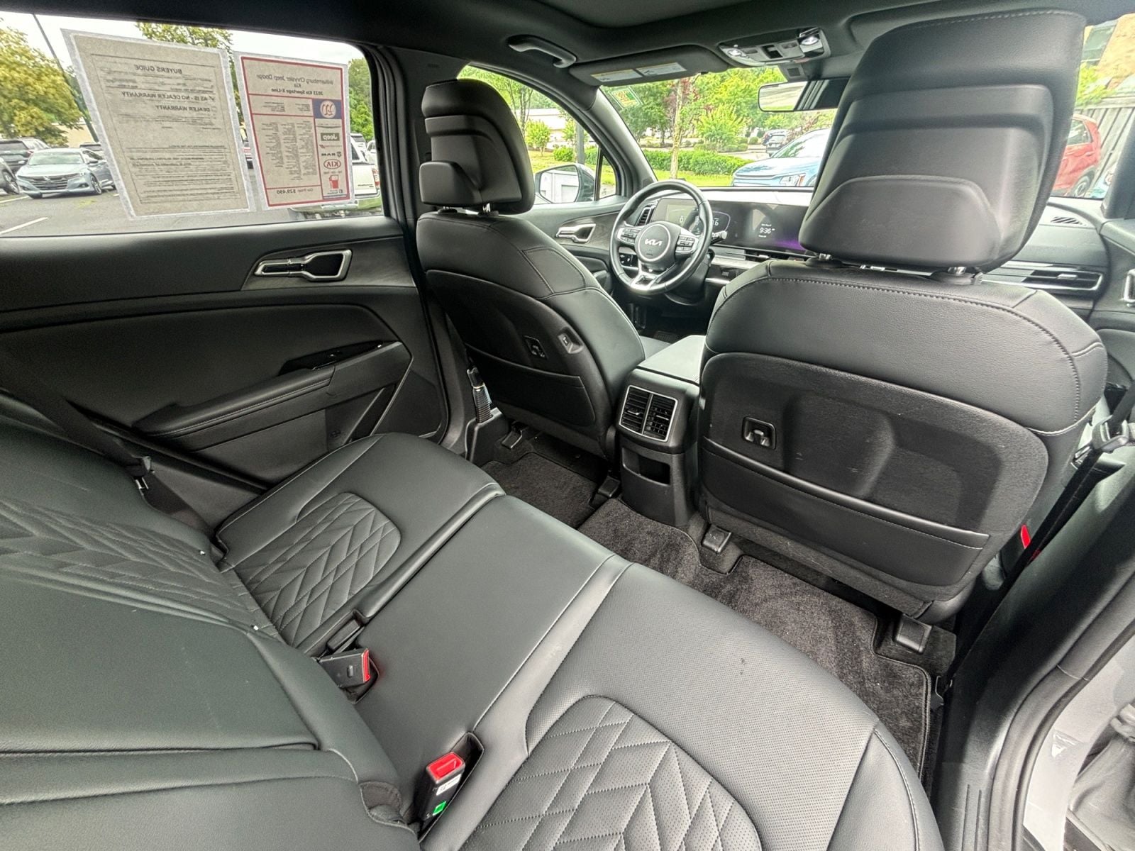 Pre-Owned 2023 Kia Sportage X-Line - photo - 18
