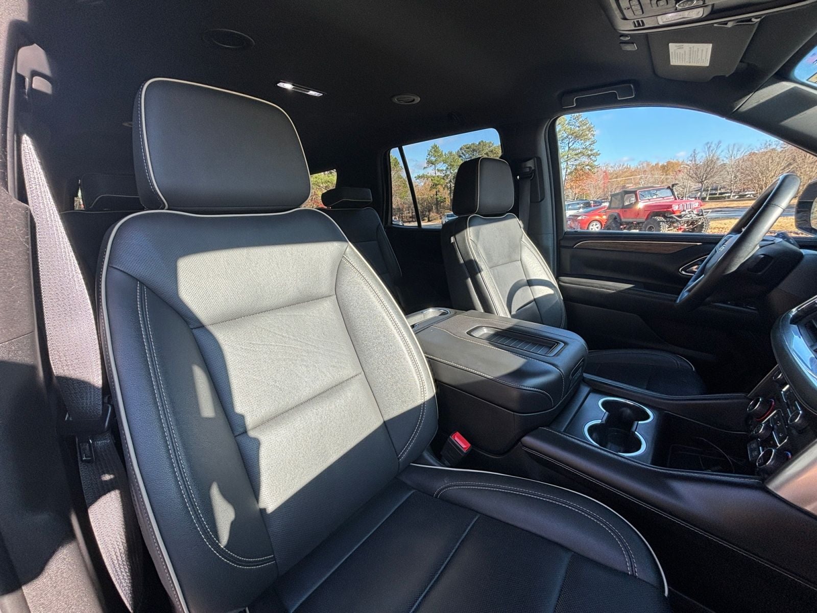Pre-Owned 2024 Chevrolet Tahoe Premier - photo - 15