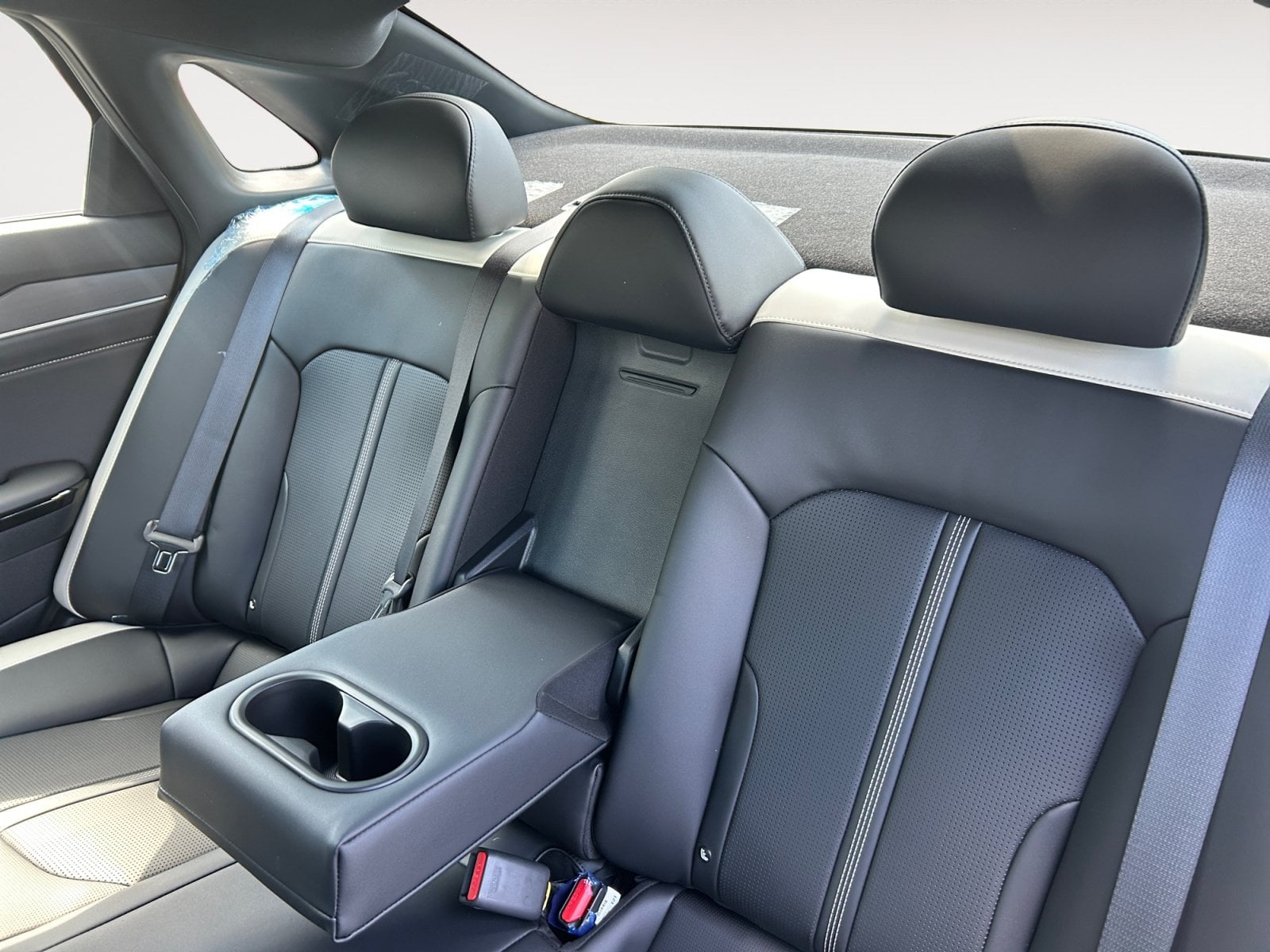 New 2026 Kia K5 GT-Line - photo - 12