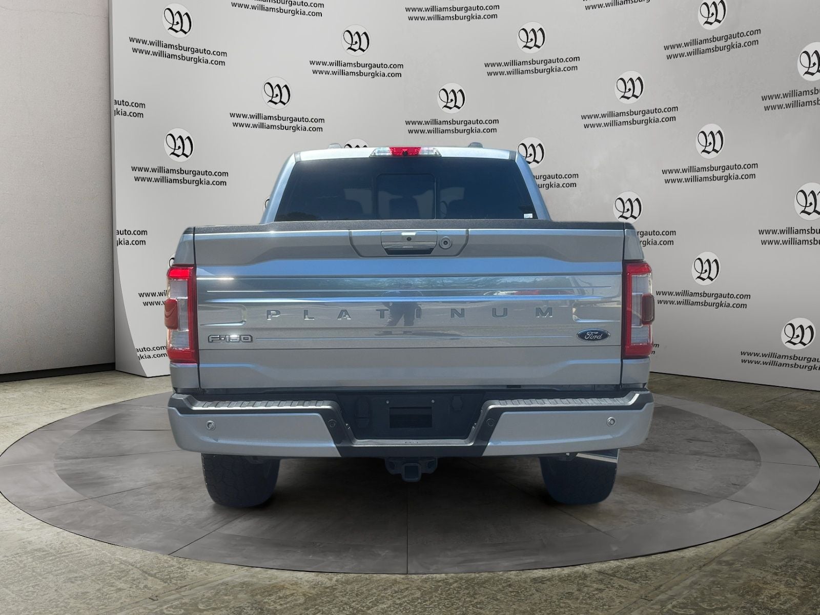 Pre-Owned 2022 Ford F-150 Platinum - photo - 3