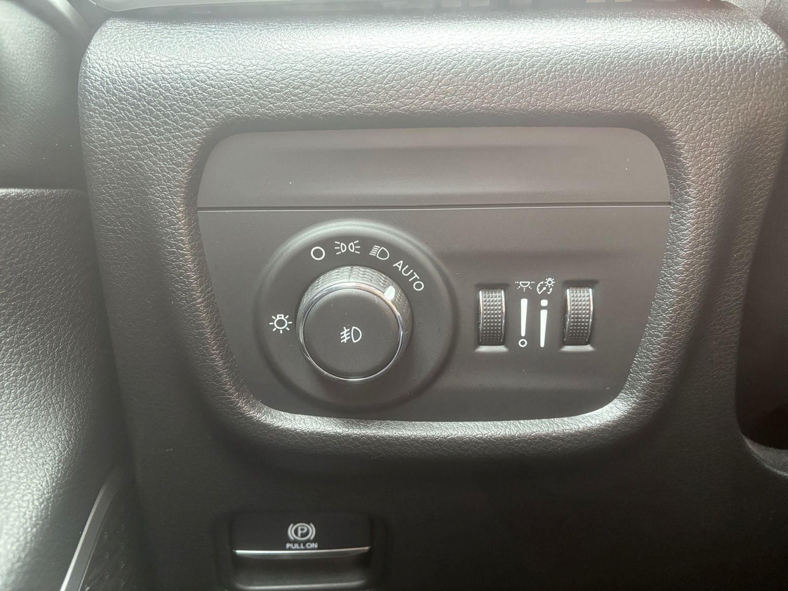 Pre-Owned 2022 Jeep Grand Cherokee L Limited - photo - 20