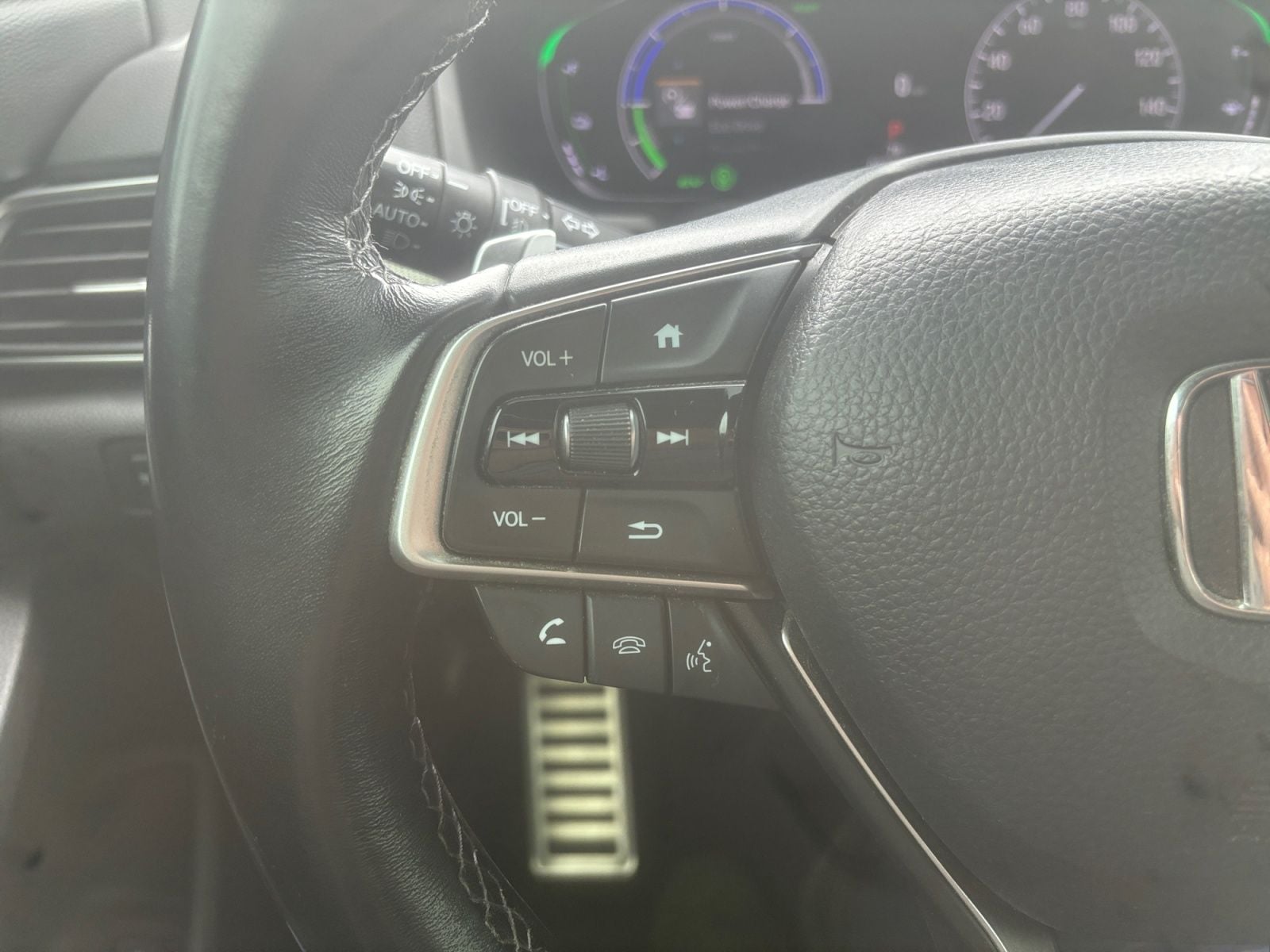 Pre-Owned 2022 Honda Accord Hybrid Sport - photo - 21