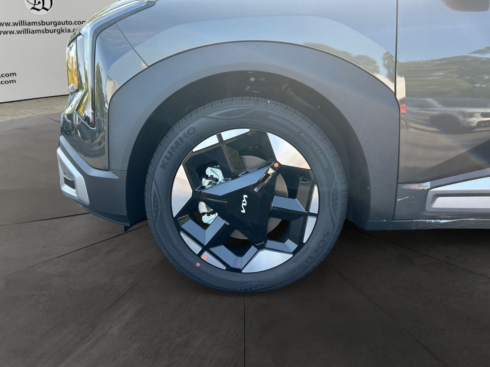 New 2027 Kia Seltos S - photo - 13