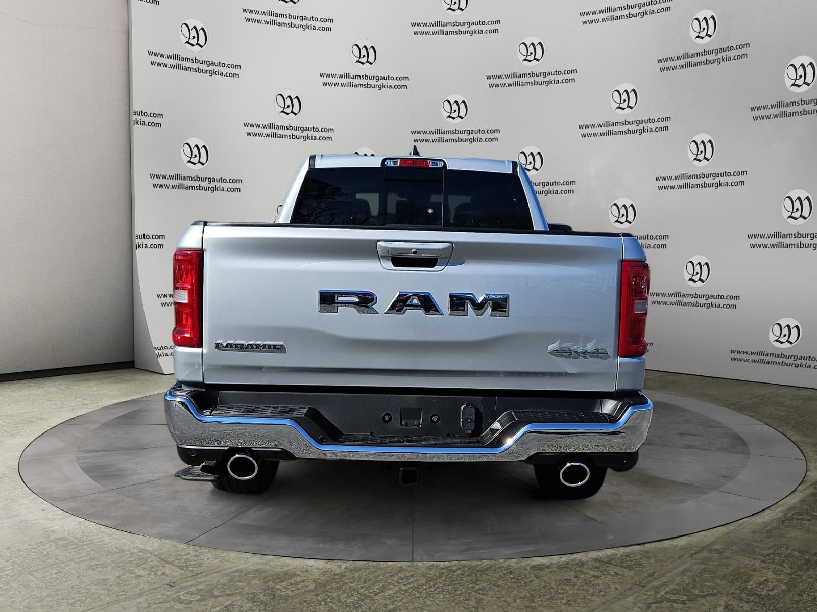 New 2026 Ram 1500 Laramie - photo - 3