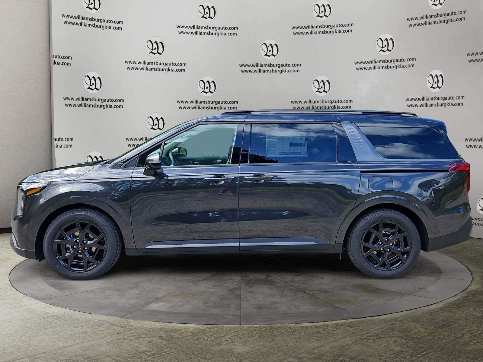 New 2026 Kia Carnival SX Prestige - photo - 1