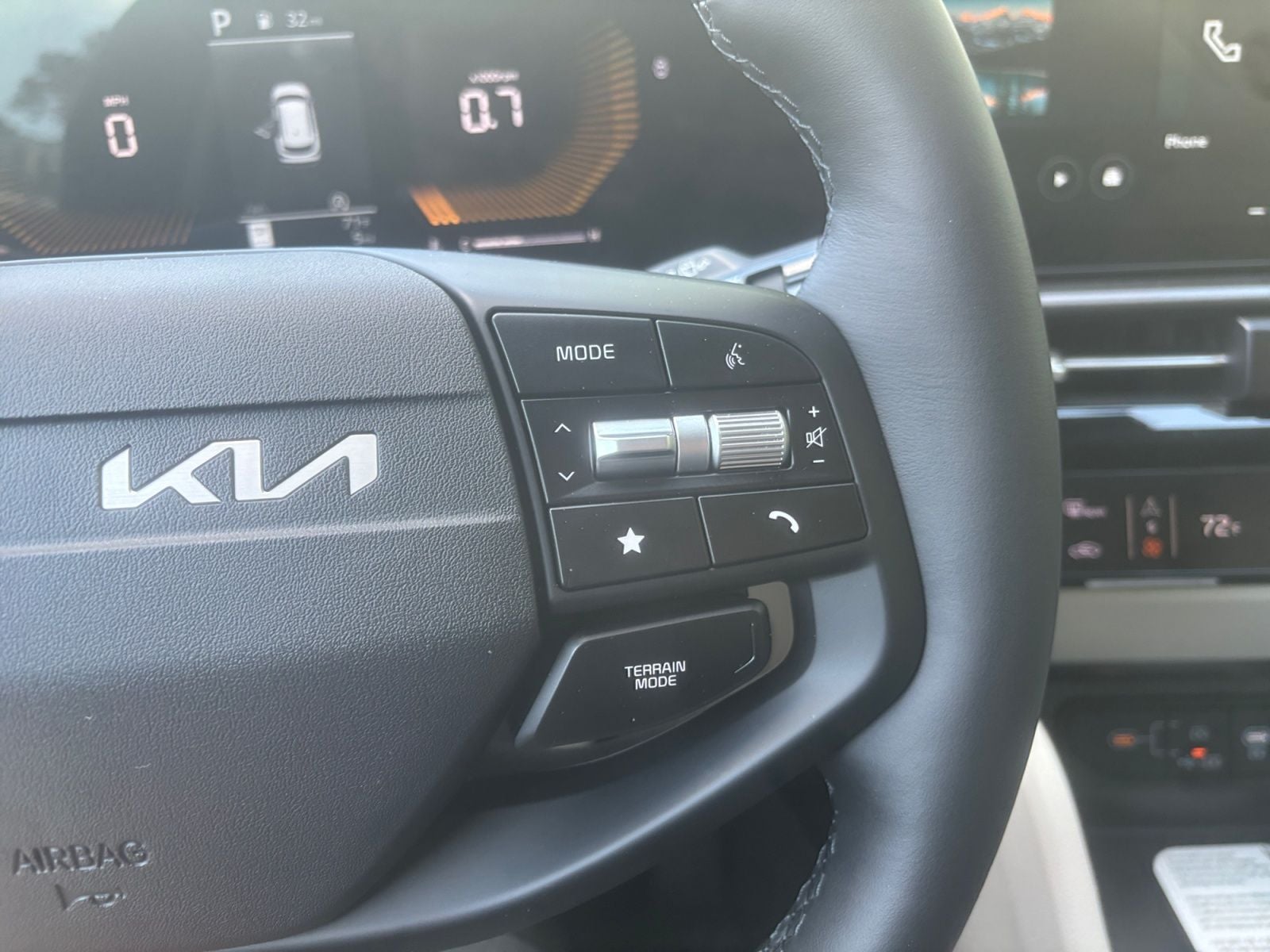 New 2026 Kia Sportage EX - photo - 22