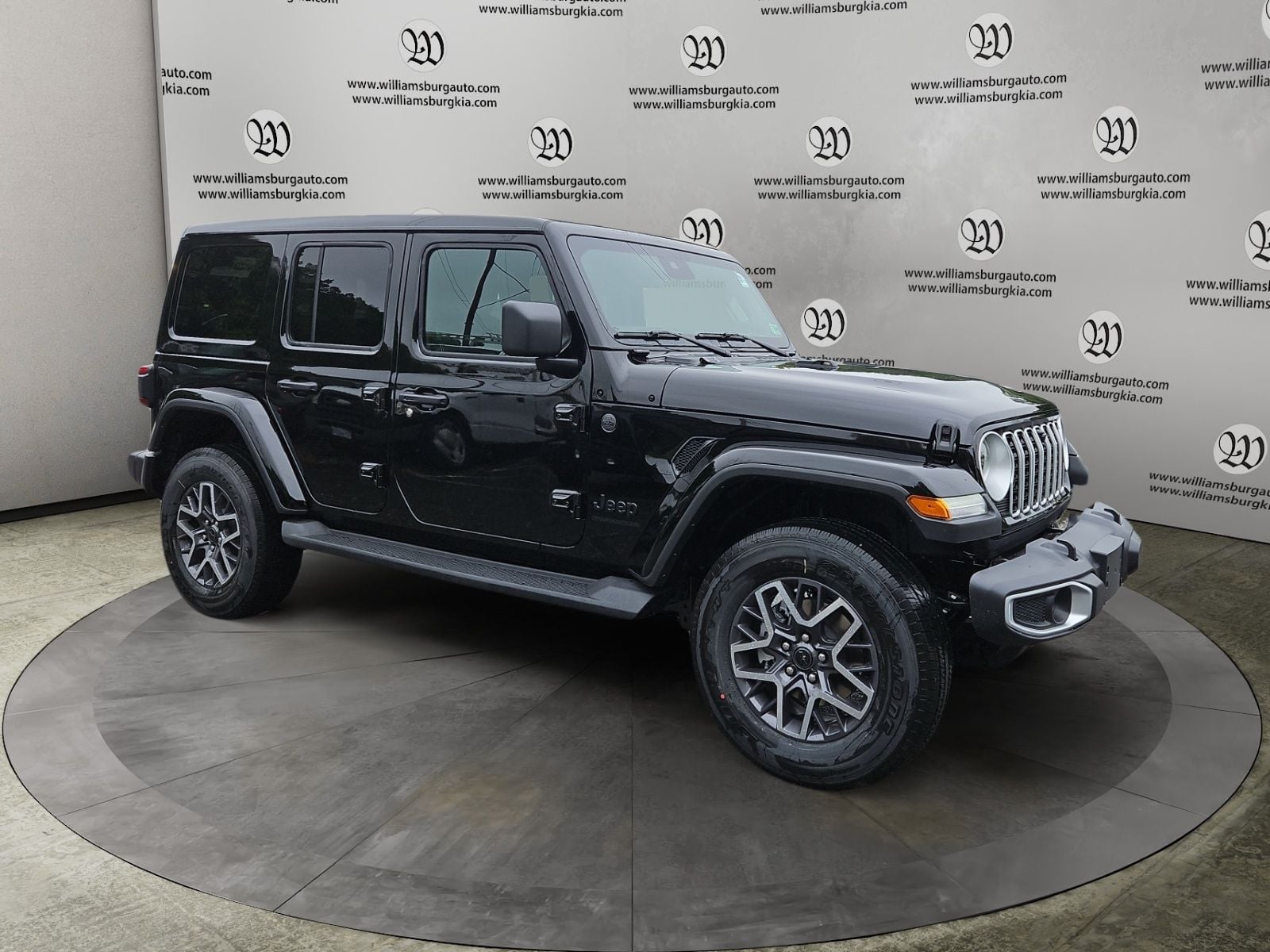 New 2025 Jeep Wrangler Sahara - photo - 6