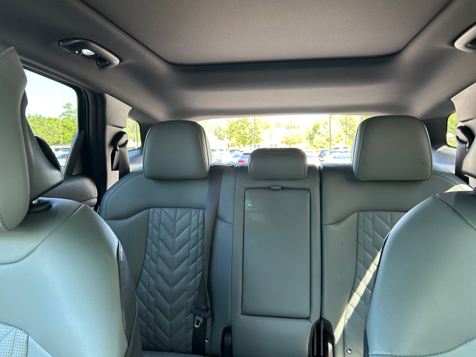 Pre-Owned 2024 Kia Sportage X-Line - photo - 22