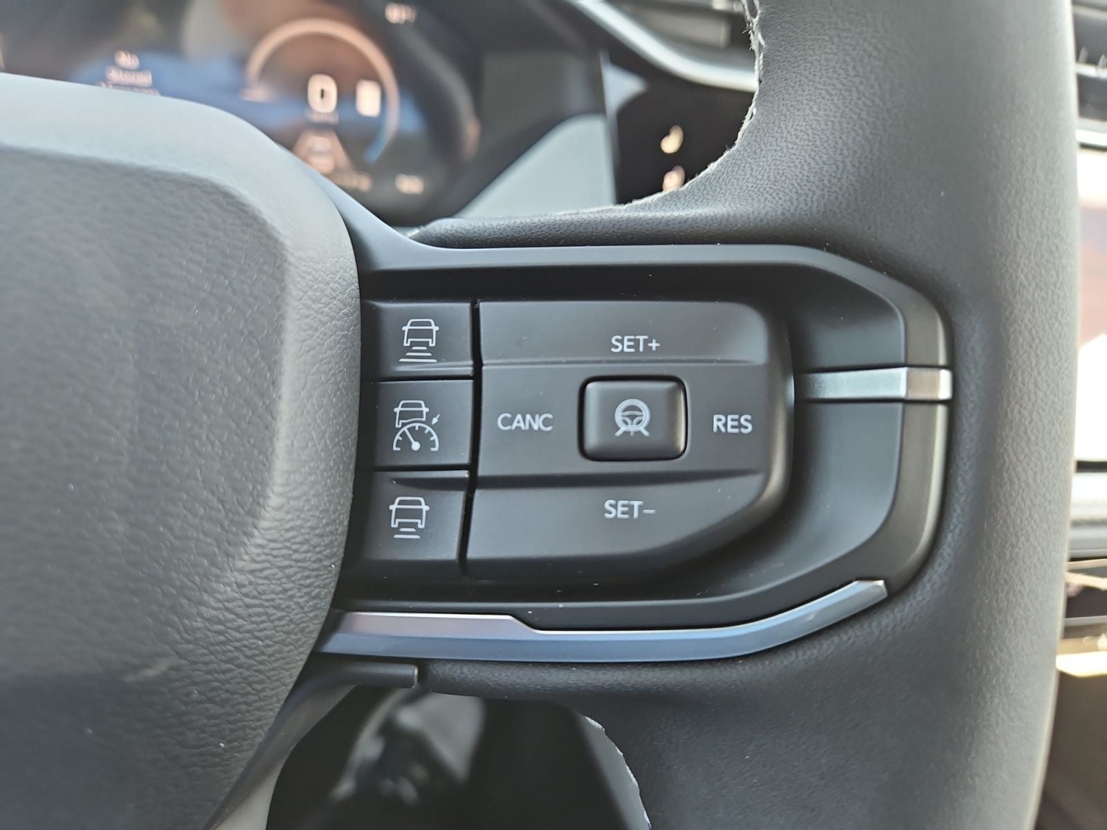New 2026 Jeep Cherokee Overland - photo - 24