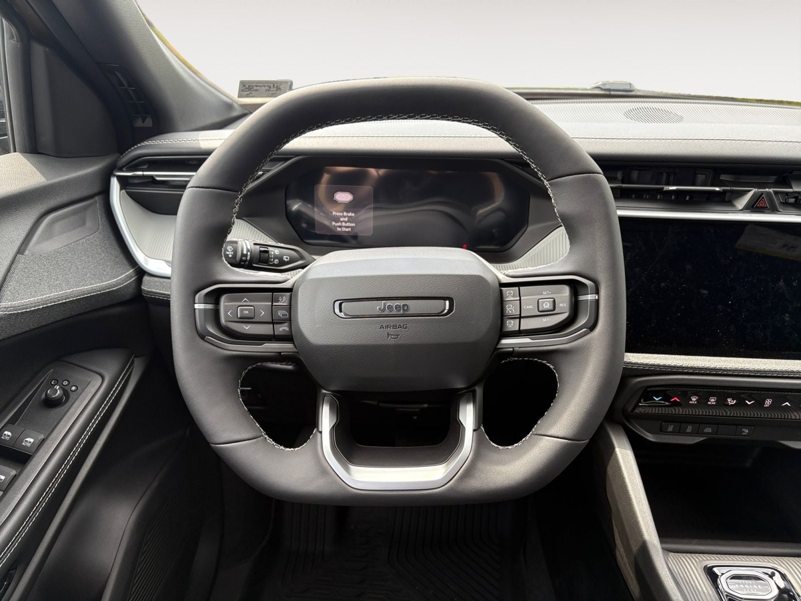 New 2026 Jeep Cherokee Laredo - photo - 11