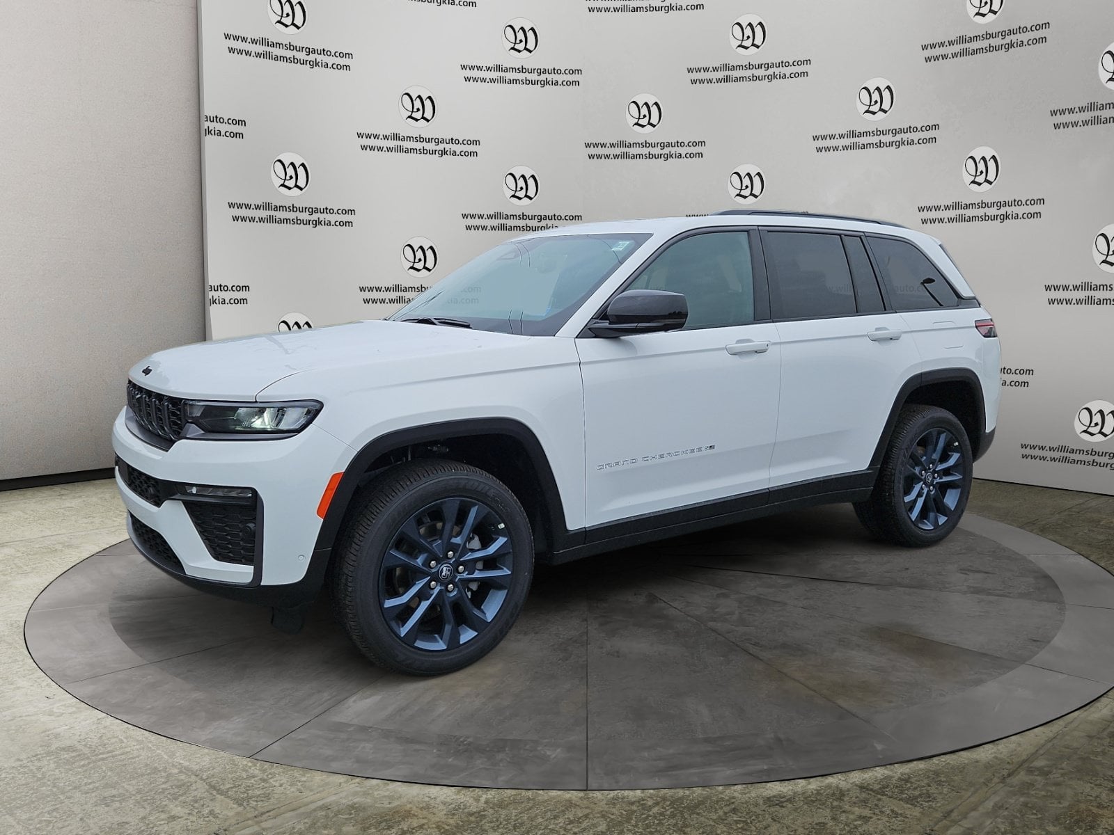 New 2026 Jeep Grand Cherokee - photo - 0