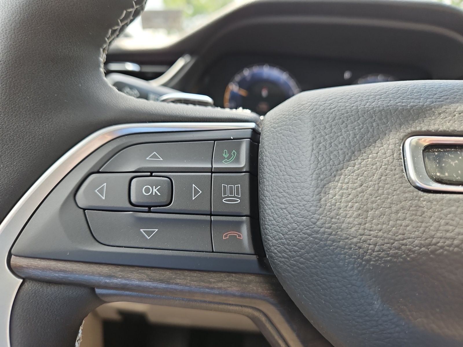 New 2026 Jeep Grand Cherokee Limited - photo - 24