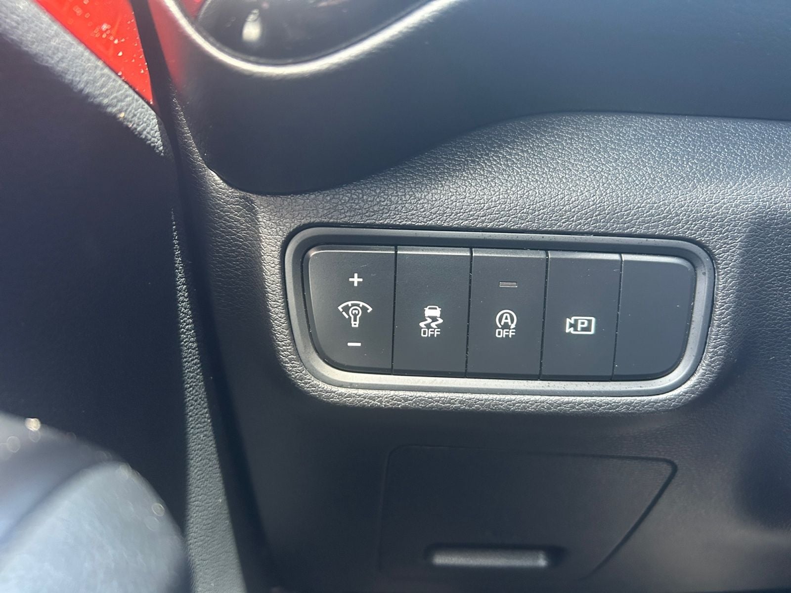 Pre-Owned 2024 Kia Soul GT-Line - photo - 16