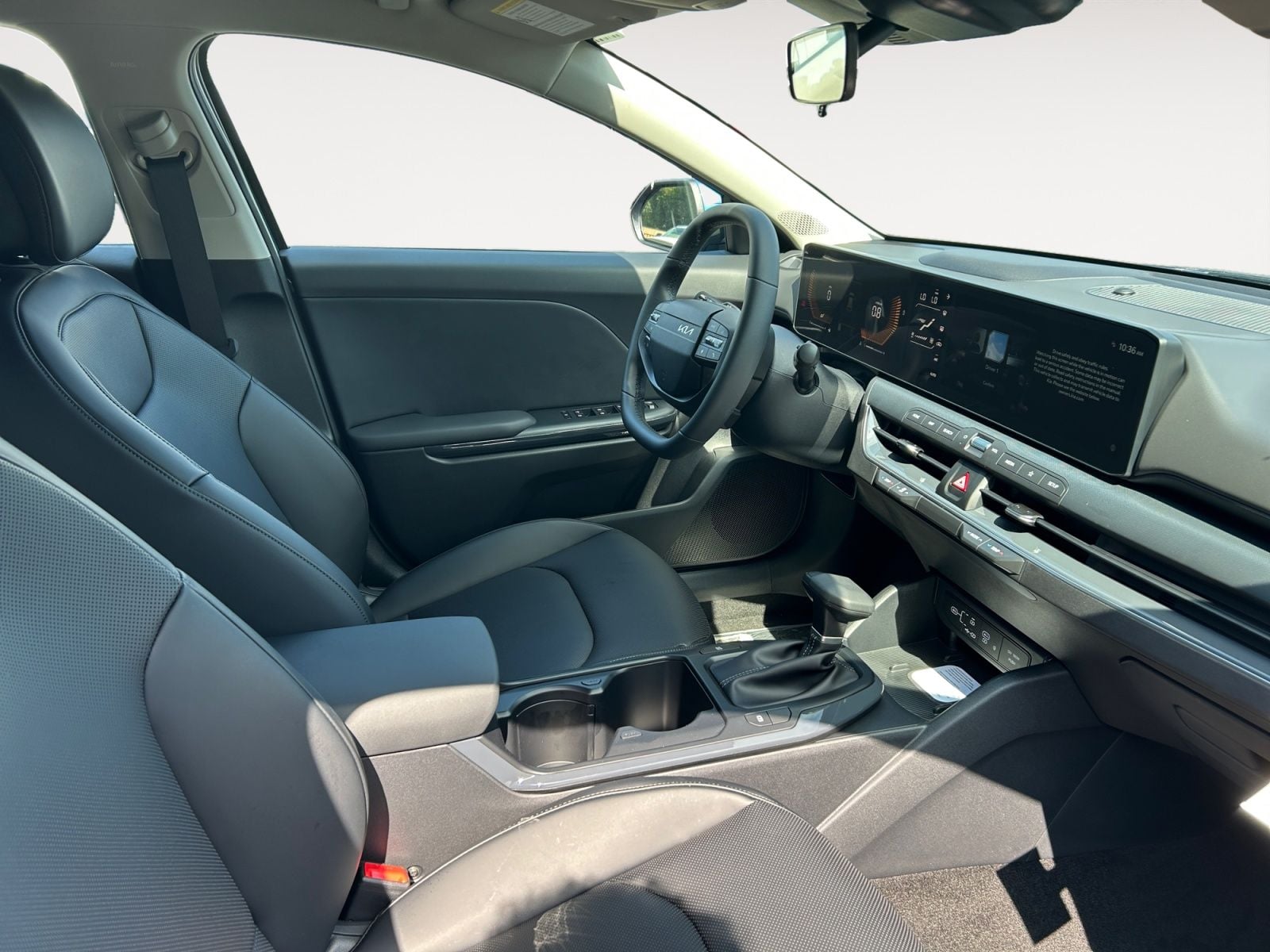 New 2026 Kia K4 EX - photo - 14