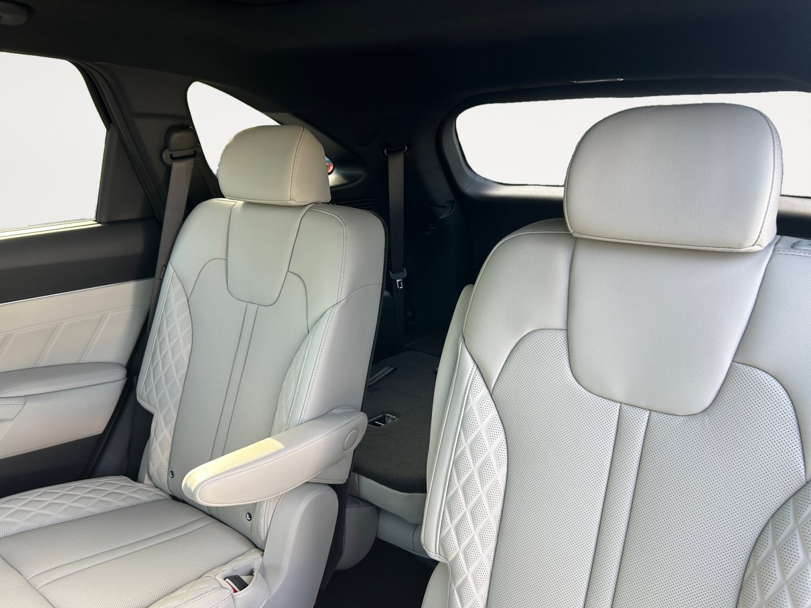 New 2026 Kia Sorento Hybrid X-Line SX Prestige - photo - 12