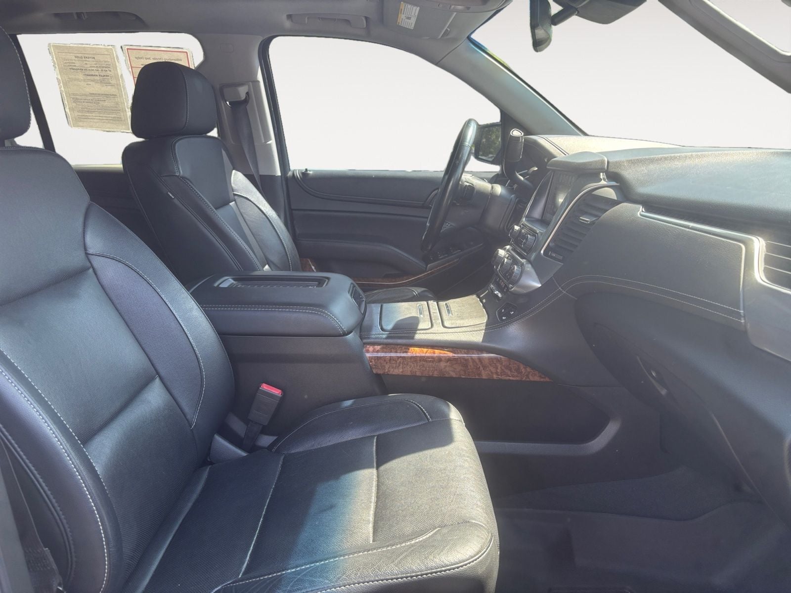 Pre-Owned 2019 Chevrolet Tahoe Premier - photo - 14