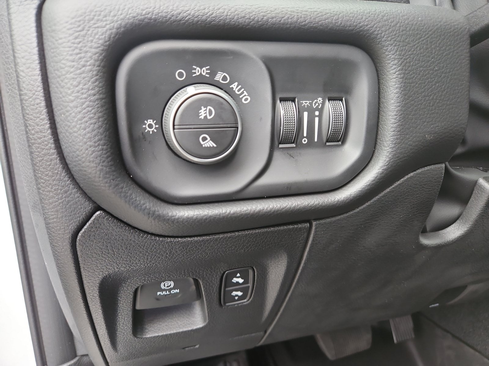 New 2026 Ram 1500 Big Horn/Lone Star - photo - 22